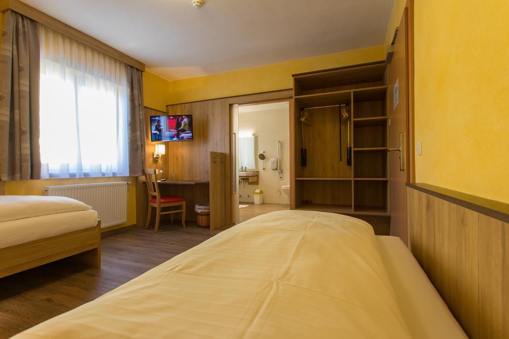Hotel Freiensteinerhof Superior Sankt Peter-Freienstein Eksteriør billede