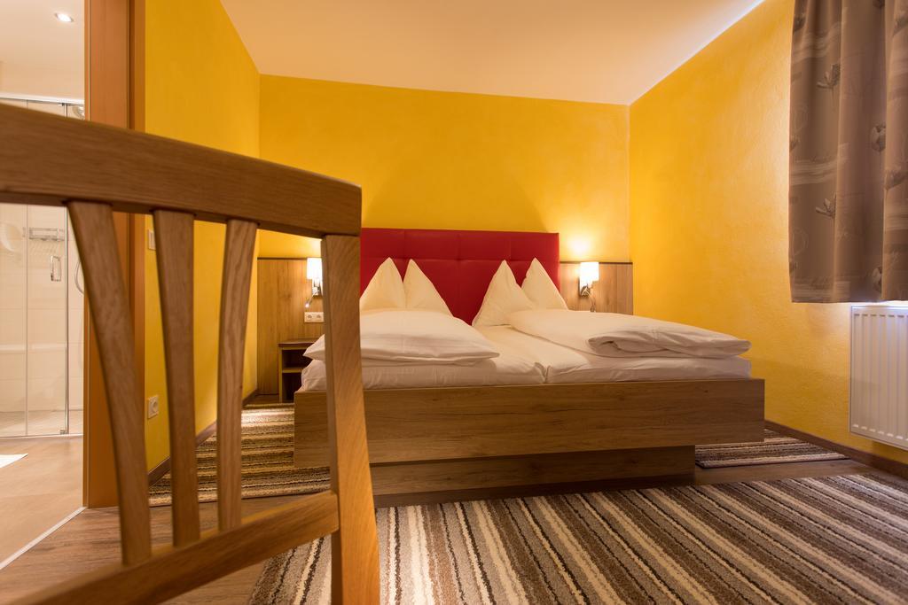 Hotel Freiensteinerhof Superior Sankt Peter-Freienstein Eksteriør billede